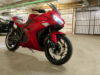 Электромотоцикл Yamaha R3 Dark red